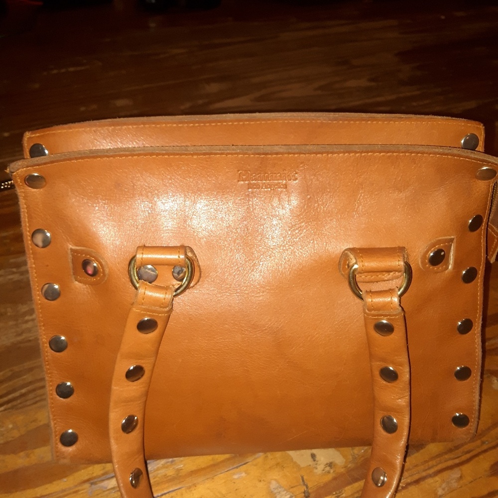 A nice name brand Hammitt Purse